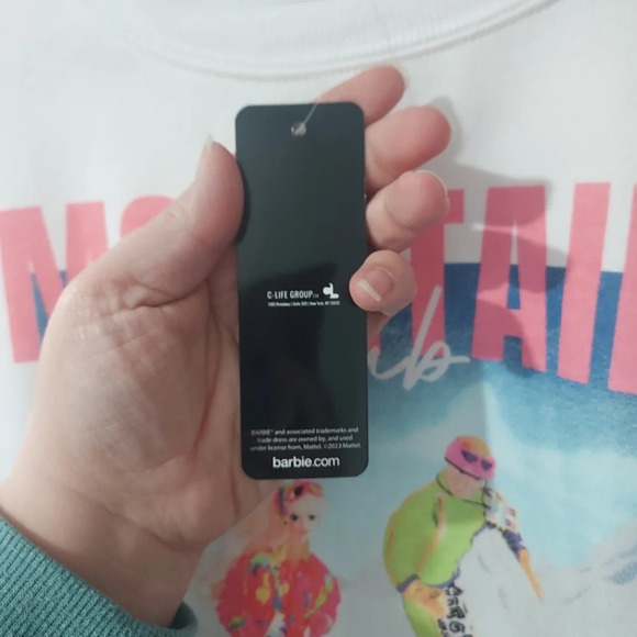 NWOT Barbie Mountain Club Barbie with Ken White Crew-neck Sweatshirt in Size XL - Picture 3 of 10